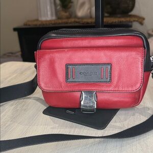 Vintage Coach Red and Black Leather Color Block Crossbody Bag